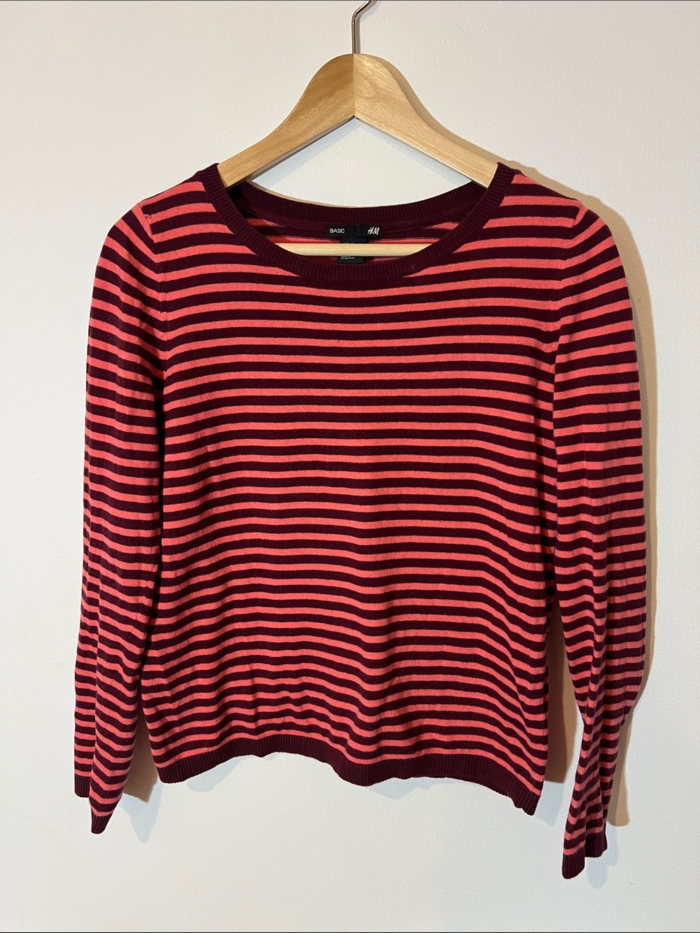 H&M Pink and Burgundy Striped Long Sleeve Crewneck